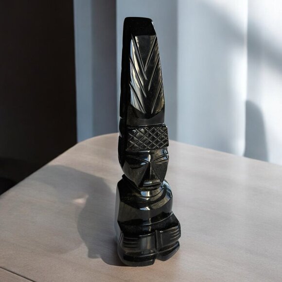 Mid Century Black Gold Carved Obsidian Aztec Mayan Figurine Statue Mexico Decor - Picture 1 of 7